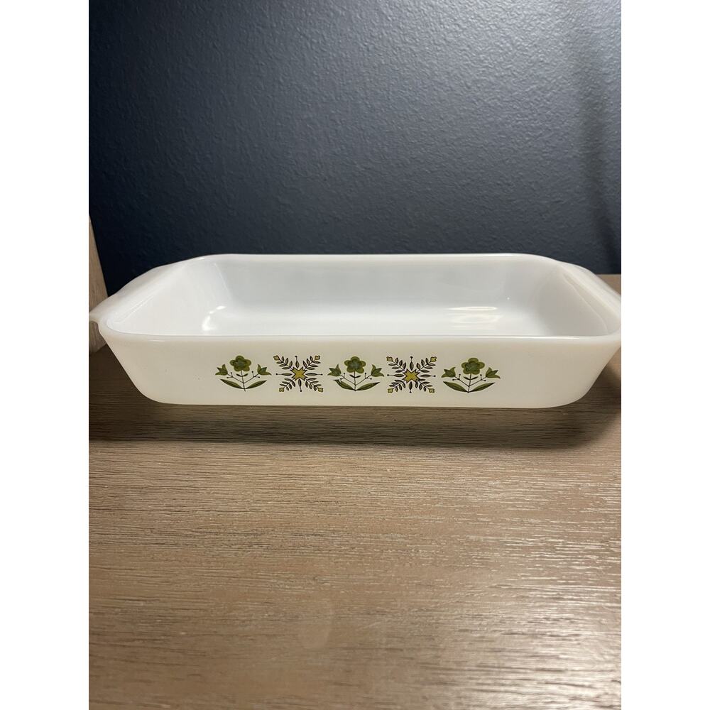 Anchor Hocking Fire King 1.5 Qt Meadow Green #432 Casserole Baking Dish VTG